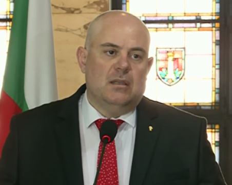 Гешев: Поръчителите на побоя на Слави Ангелов са извън страната, това е директна атака срещу държавата