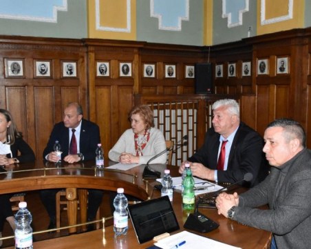 Зико изпрати благодарствени писма до пловдивските депутати за лабораторията