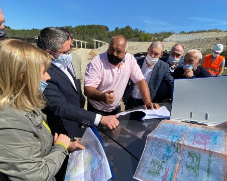 Бойко Борисов: Обмисляме отмяна на извънредното положение