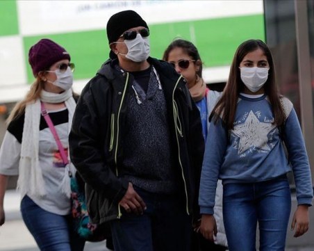 Надеждa: Испания отчита спад на новите болни и жертвите, смекчават мерките