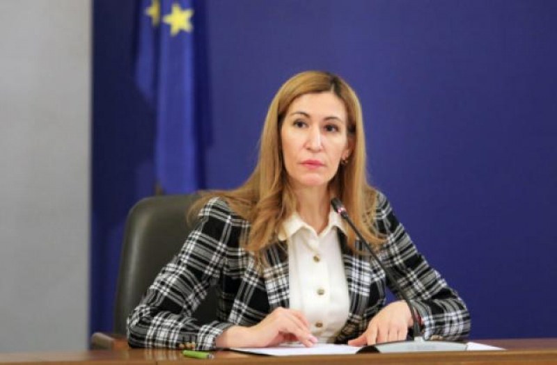 Ангелкова и министри от ЕС обсъждат мерките в туризма