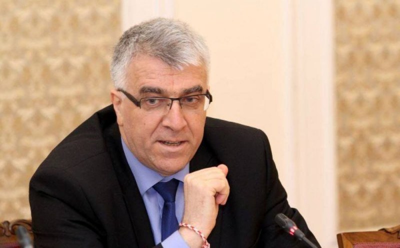 Румен Гечев: Бизнесмени, които получават държавни поръчки, нямат място в управлението на партиите