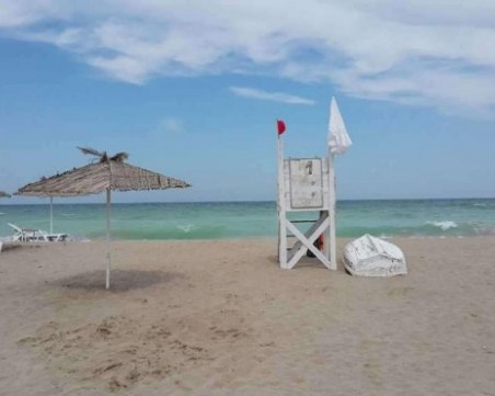 Ще ходим на море с декларация! Режим на плажа и в столовата