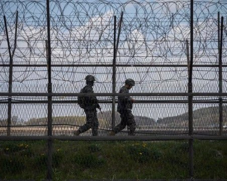 Стрелба между Северна и Южна Корея, Пхенян не отговаря