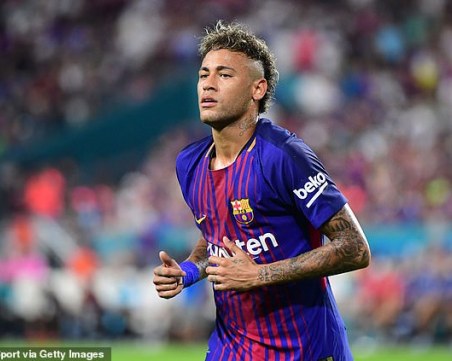 Неймар отказа намаление в ПСЖ, но е навит на двойно по-малко в Барса