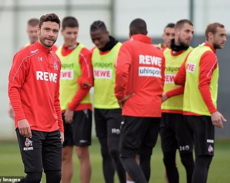 Първи масови тестове в германския футбол - има заразени