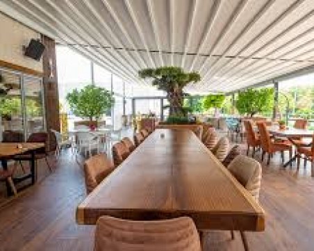 Ресторантьори: Да отворим заведенията при тези ограничения е равносилно на самоубийство