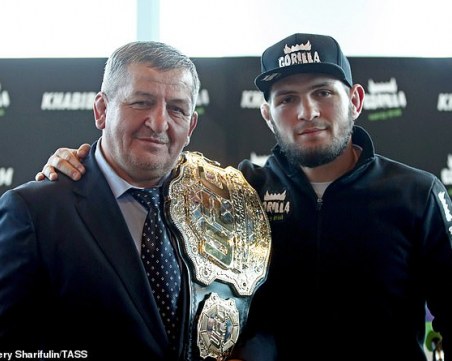 Бащата на Хабиб приет по спешност в болница