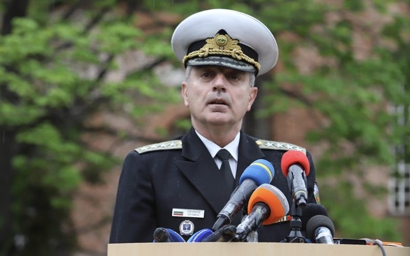 4-ма военни и 9 цивилни служители на Министерство на отбраната са с коронавирус