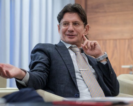 Един от най-богатите в света хвана коронавирус