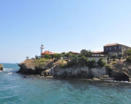 Остров Света Анастасия посреща първите си гости днес