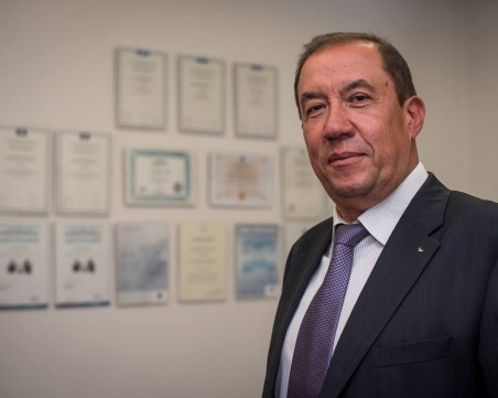 Д-р Тасков: Опасно е да отлагаме операции на очите, болница 