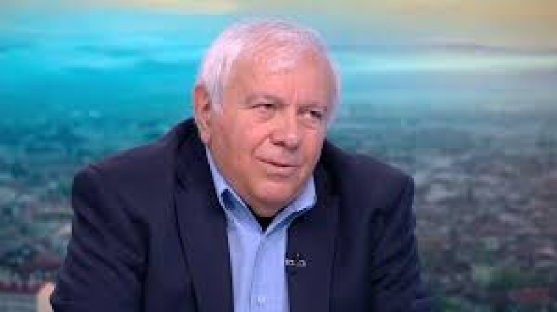 Учени от БАН описаха в книга произхода на македонския език