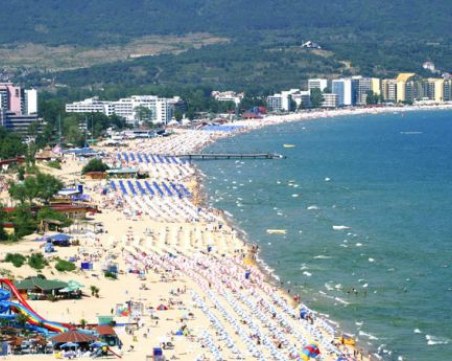 Ангелкова: На 1 юни отваряме плажовете, на 1 юли чакаме чуждестранни туристи