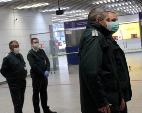 Франция връща втора група български работници