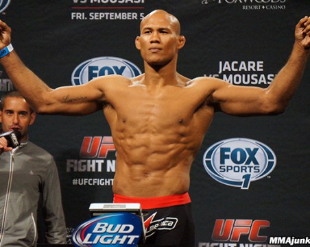 Звезда на ММА с коронавирус в навечерието на UFC 249