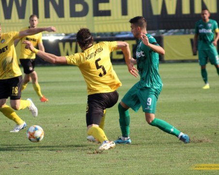 Футболистите започват тренировки на 15 май