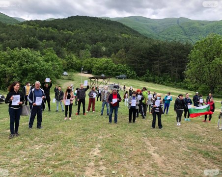 Официално: Отменят решението за продажба на 368 дка гора над село Црънча