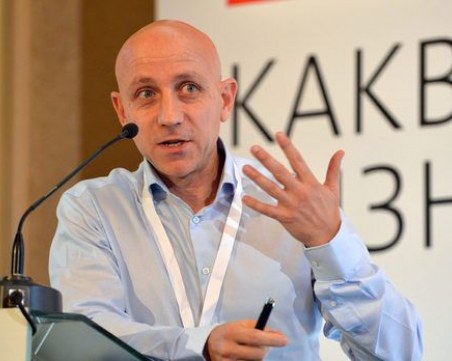 Оперират гръбнака на бизнесмена Ивайло Пенчев днес