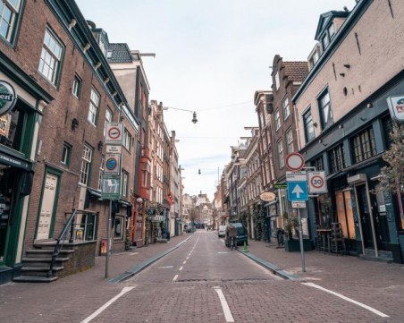 Разхлабват мерките в Нидерландия и Швейцария,отварят училища