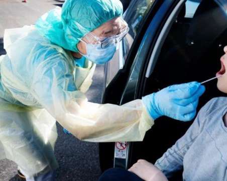 Заразените с коронавирус в Русия вече са над 220 000, нови 1114 случая в Турция