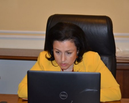 Земеделското министерство ще предложи мярка за стимулиране на черешопроизводителите