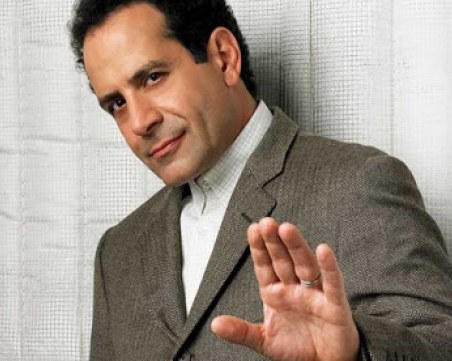 Монк се е заразил с коронавируса