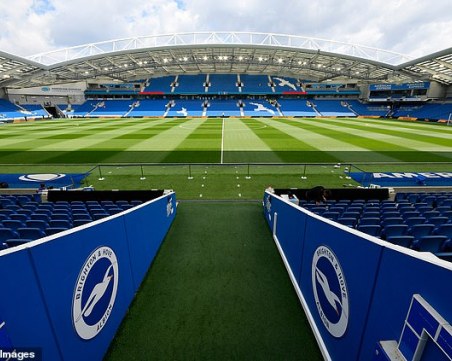 Решиха първия голям проблем за рестарта на Премиър лийг