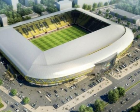 Феновете на Ботев с писмо до зам.-кмет за Колежа, създават съвет за завършването на стадиона