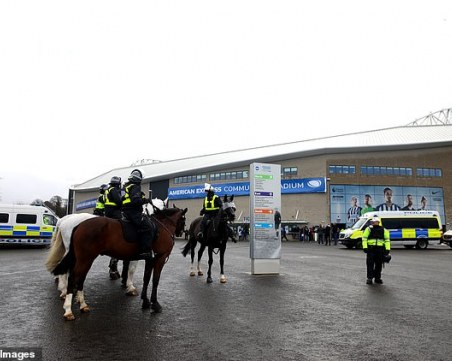 Полицията в Англия изрази основния си страх за рестарта на Премиър лийг