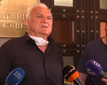 Премиерът Борисов отказва да приеме акциите на 
