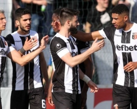 Тестове за коронавирус в Локо и Ботев днес