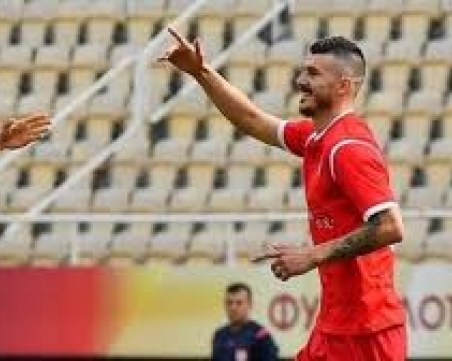 Двама български футболисти с коронавирус