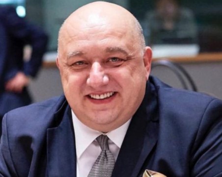 Министър Кралев с важни уточнения за разрешените спортни дейности