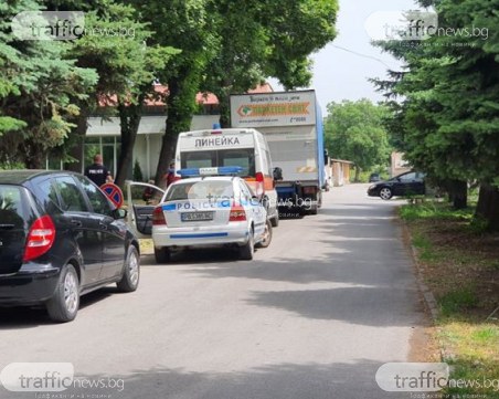 Шофьор издъхна в двора на фабрика 