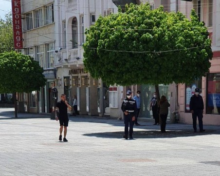 Очаква ни облачна, но топла неделя