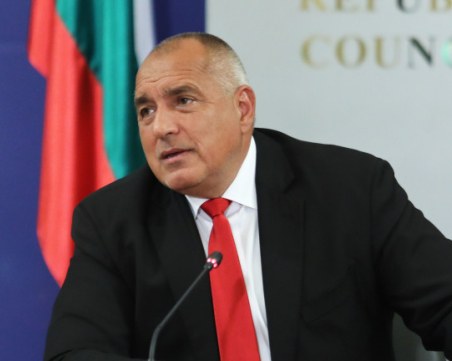 Премиерът: Имате рядък шанс, че управляваме ние! Ако беше Радев, щяха да измрат хора