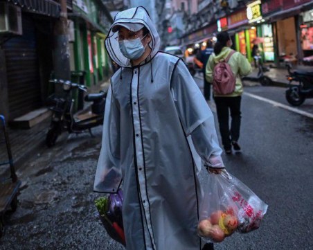 Китайски град се блокира заради COVID-19! Правителството се опасява от втора вълна