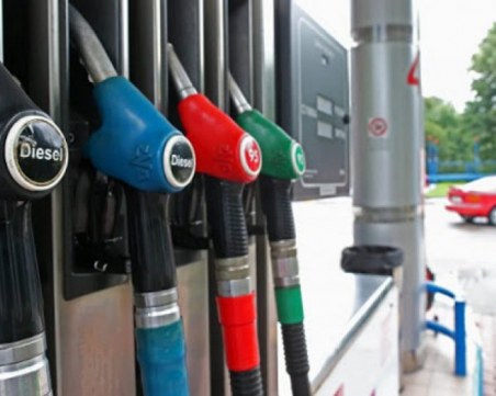 До 100 държавни бензиностанции у нас - в градовете и по възловите пътища