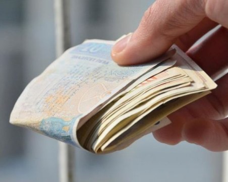 Спад на работните заплати в Пловдив! Над 900 души са загубили работата си само до края на март