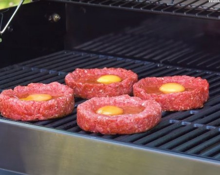 Пригответе вкусни яйца на скара! 5 начина да го направите