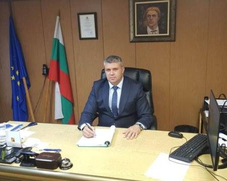 Стоян Алексиев признателен на учителите в 