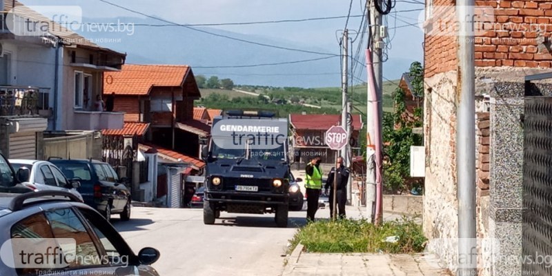 Следователка от прокуратурата нападна полицай, пиела водка на пейка пред блок