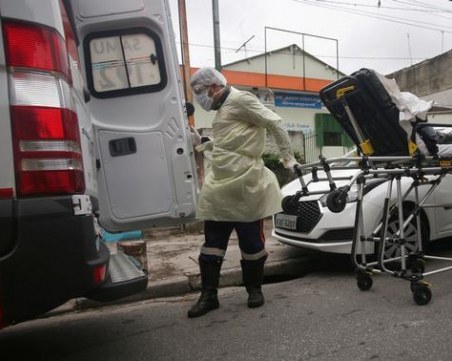 Бразилия вече е втора по заразени с коронавирус