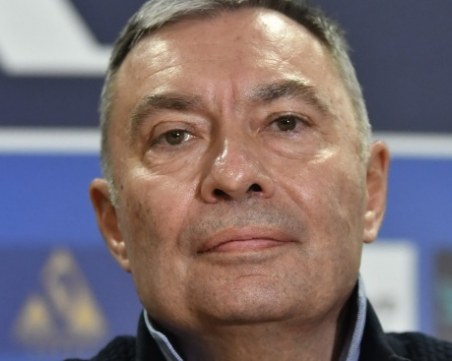 Собственикът на Левски: Давам акциите на Сираков безвъзмездно, подарявам 27 милиона