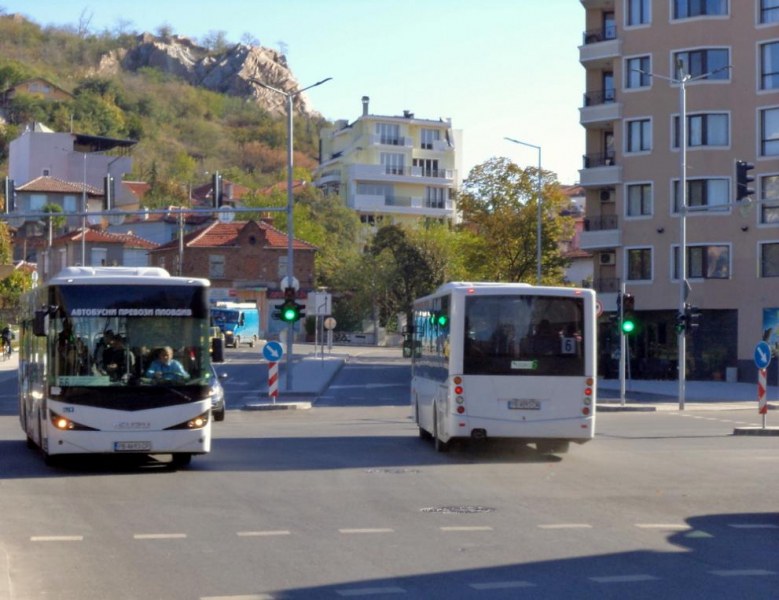 Осем автобусни линии възстановяват маршрута си в Пловдив