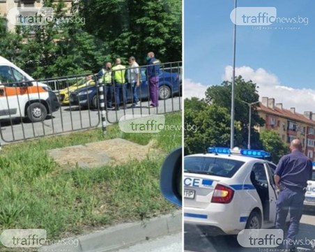 Две коли се удариха на моста на Герджика, линейка е на място