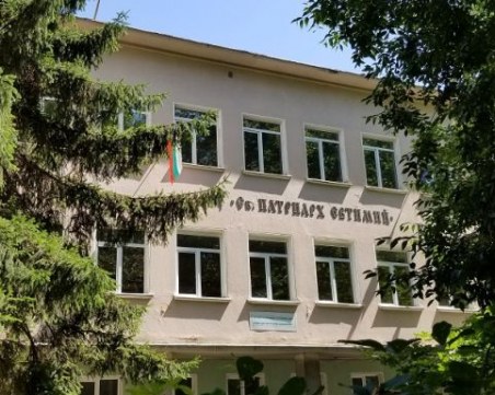 Преобразяват дворовете на няколко училища в Пловдив