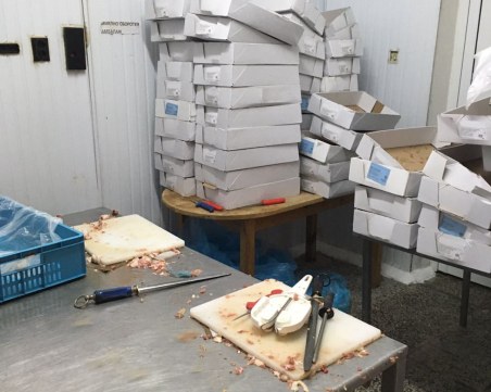 Цехът с нелегалното месо край Пловдив бил санкциониран само преди месец