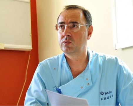 Доц. Георги Попов: Вече сме в края на пандемията в България